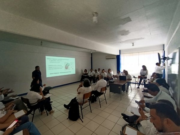 Integrantes de la Red Académica de Estudios Ambientales socializan el Programa Universitario de Acción Climática y Sostenibilidad en Campus VII Pichucalco