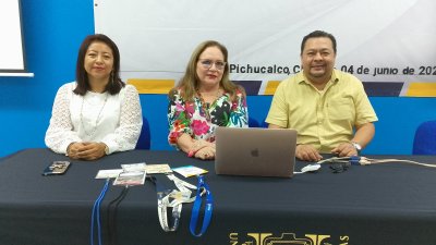 La Dra. Carolina Gómez Hinojosa Imparte Curso-Taller en Preparación para el Primer Congreso Internacional de Contaduría y Administración