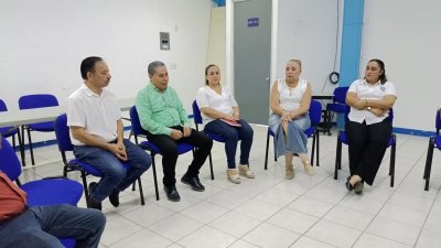 Secretario Académico de la Benemérita Universidad Autónoma de Chiapas sostiene encuentro de trabajo con personal docente de la Escuela de Contaduría y Administración, Campus VII