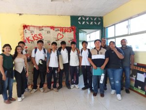 Estudiantes de Agronegocios de la ECA Campus VII realizan visita académica al CBTA No. 23 de Pichucalco