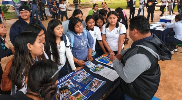 ECA Campus VII amplía su presencia en Feria Profesiográfica Nuevo Volcán Chichonal
