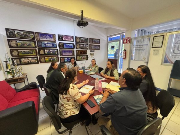 Realiza ECA Campus VII Reunión de análisis de seguimiento de trayectoria escolar