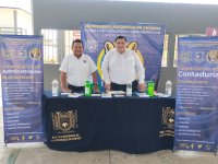 La Escuela de Contaduría y Administración Campus VII Pichucalco promueve su oferta educativa en feria profesiográfica en Jalapa, Tabasco
