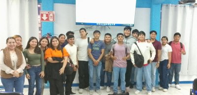 Estudiantes de la ECA Campus VII Pichucalco presencian conferencia virtual en el marco del Día Internacional de la Educación